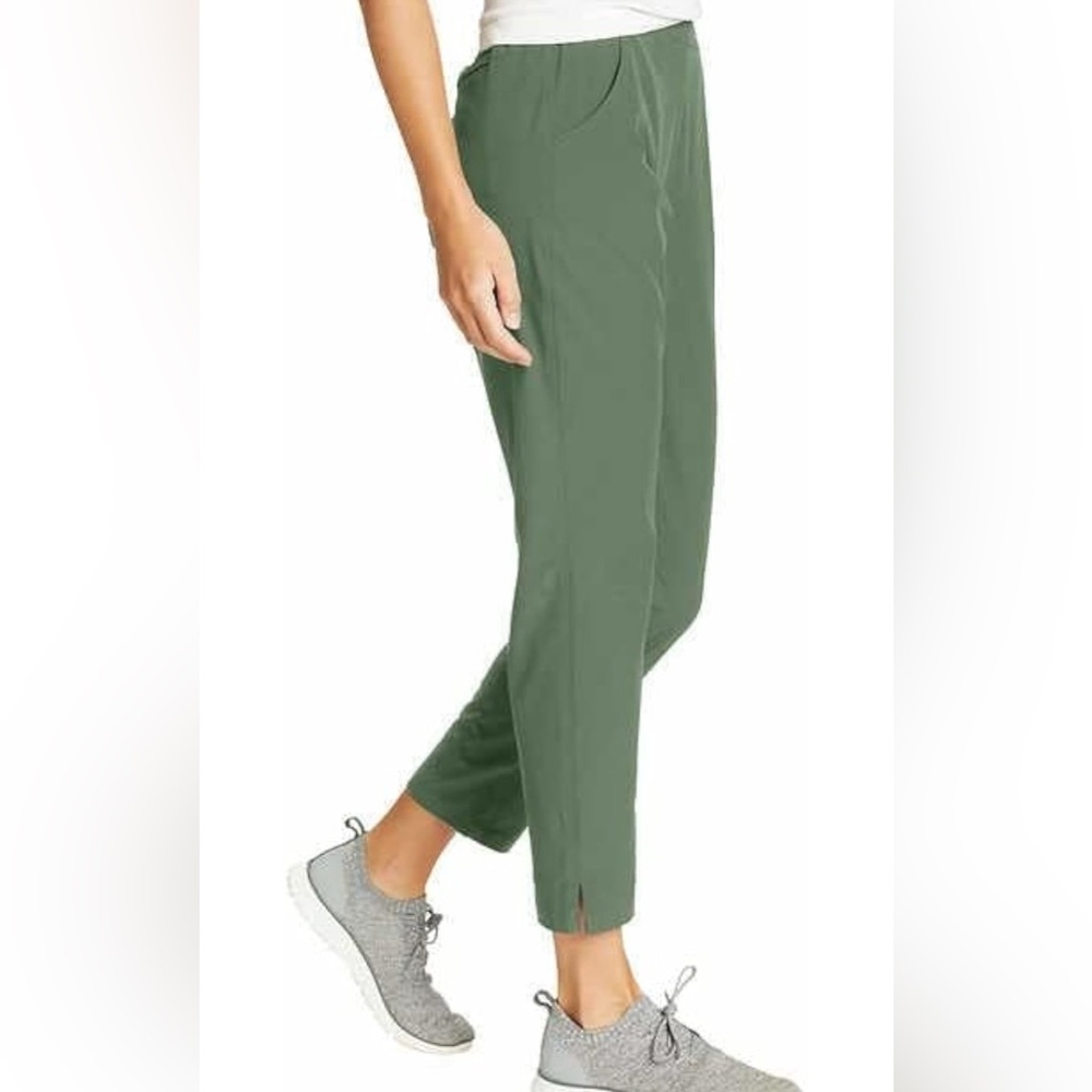 Eddie Bauer Women's Olive Joggers